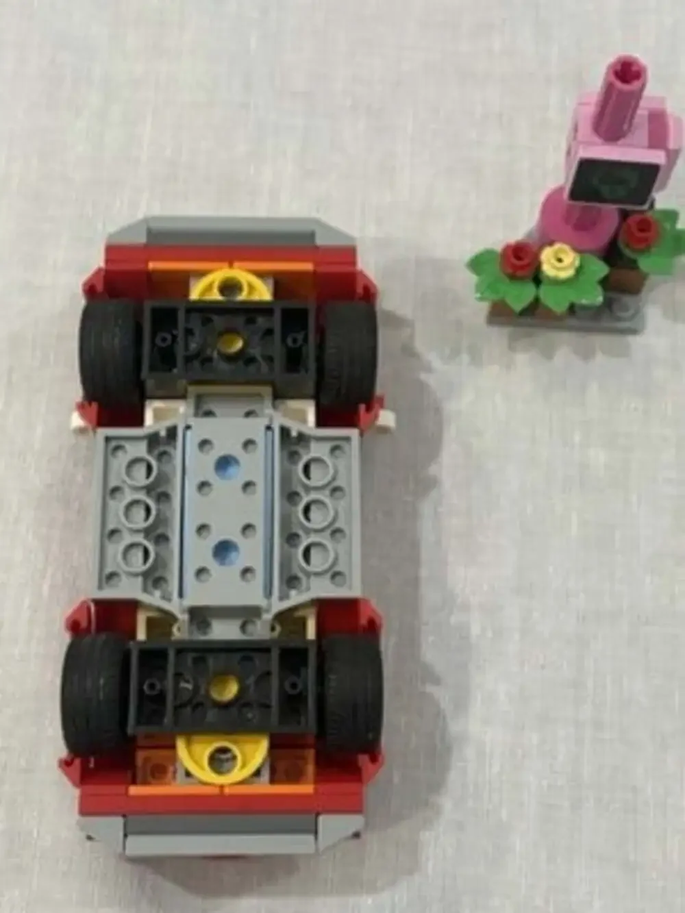 BLDR Hello Kitty and Friends BADTZ-MARU's Convertible Playset Incomplete